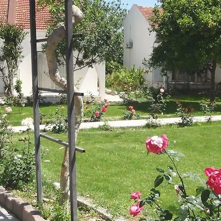 Holiday Village Rose Gardens